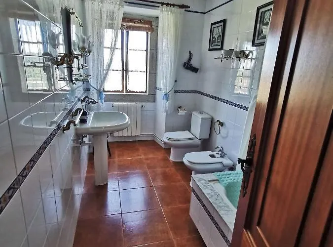 Vakantiehuis Casa De Cacheiro - *